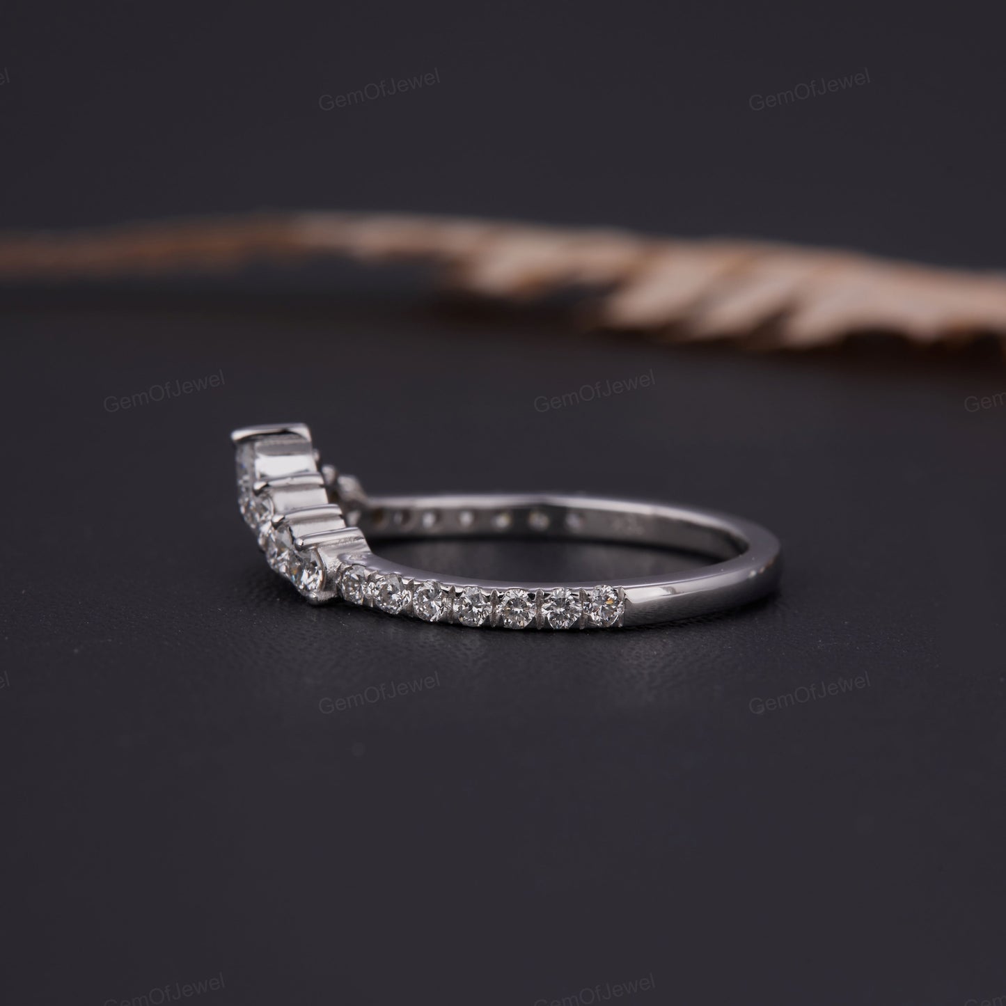 Pear Diamond 2.30 CT Moissanite Diamond Ring With Unique Halo And Matching Round Moissanite Diamond Band,Bridal Ring Set For Her,Wedding Set