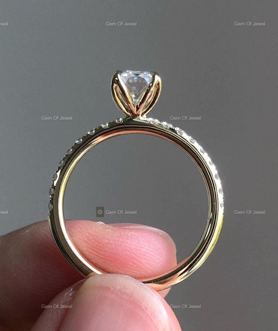 1CT Emerald Diamond Moissanite Emerald Diamond Solitaire Ring, Solitaire Emerald Diamond Moissanite Diamond Ring For Her With Pave Band