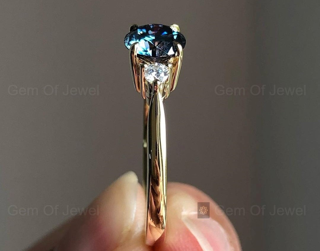 Round Blue Moissanite Diamond Ring, Dark Blue Moissanite Diamond Round Cut Three Stone Ring, Blue Moissanite Three Stone Diamond Ring
