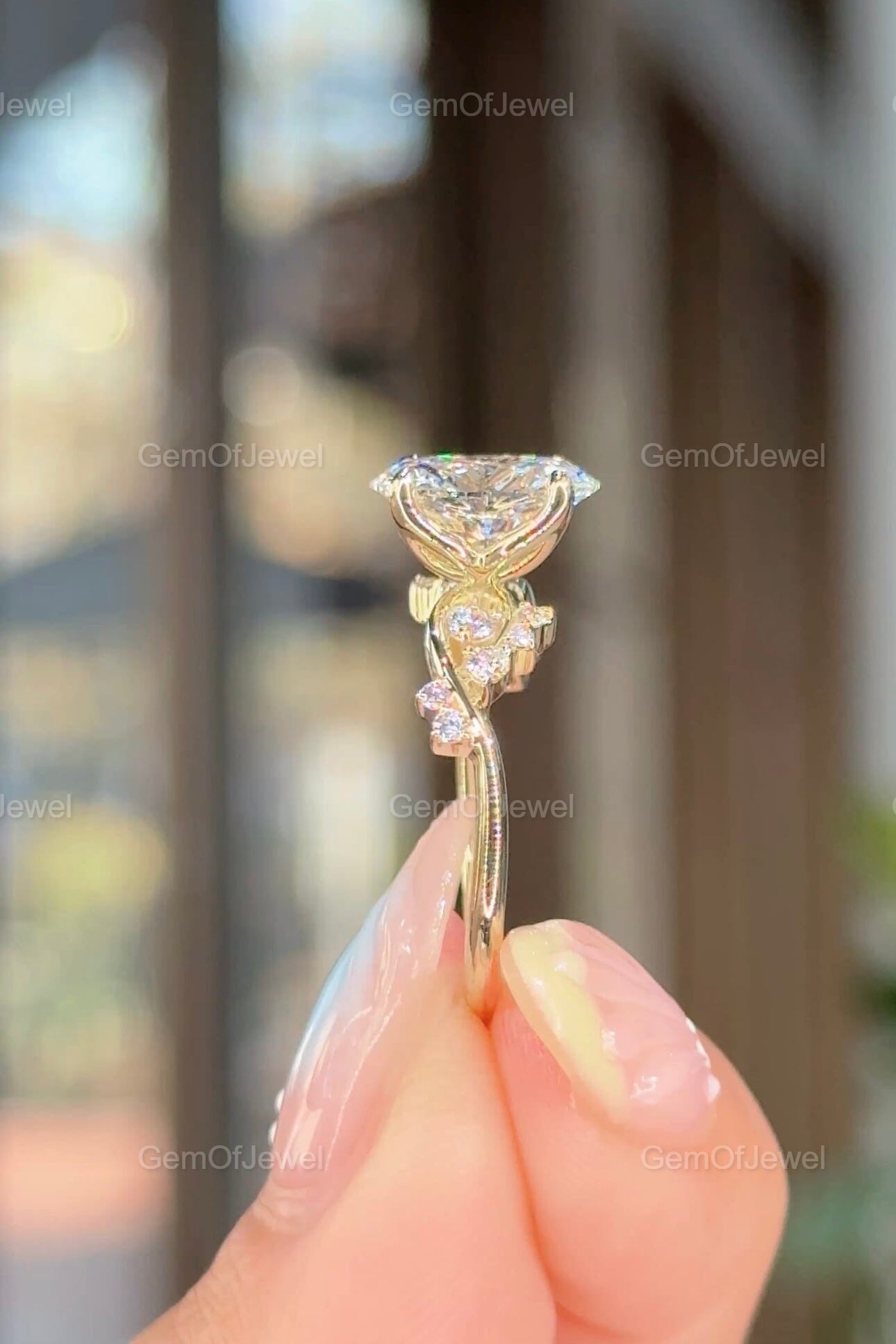 2CT Oval Cut Moissanite Solitaire Petal Prong Ring in 14k Gold, Twisted & Split Shank Tulip Prong Design, Lotus Petal Engagement Ring