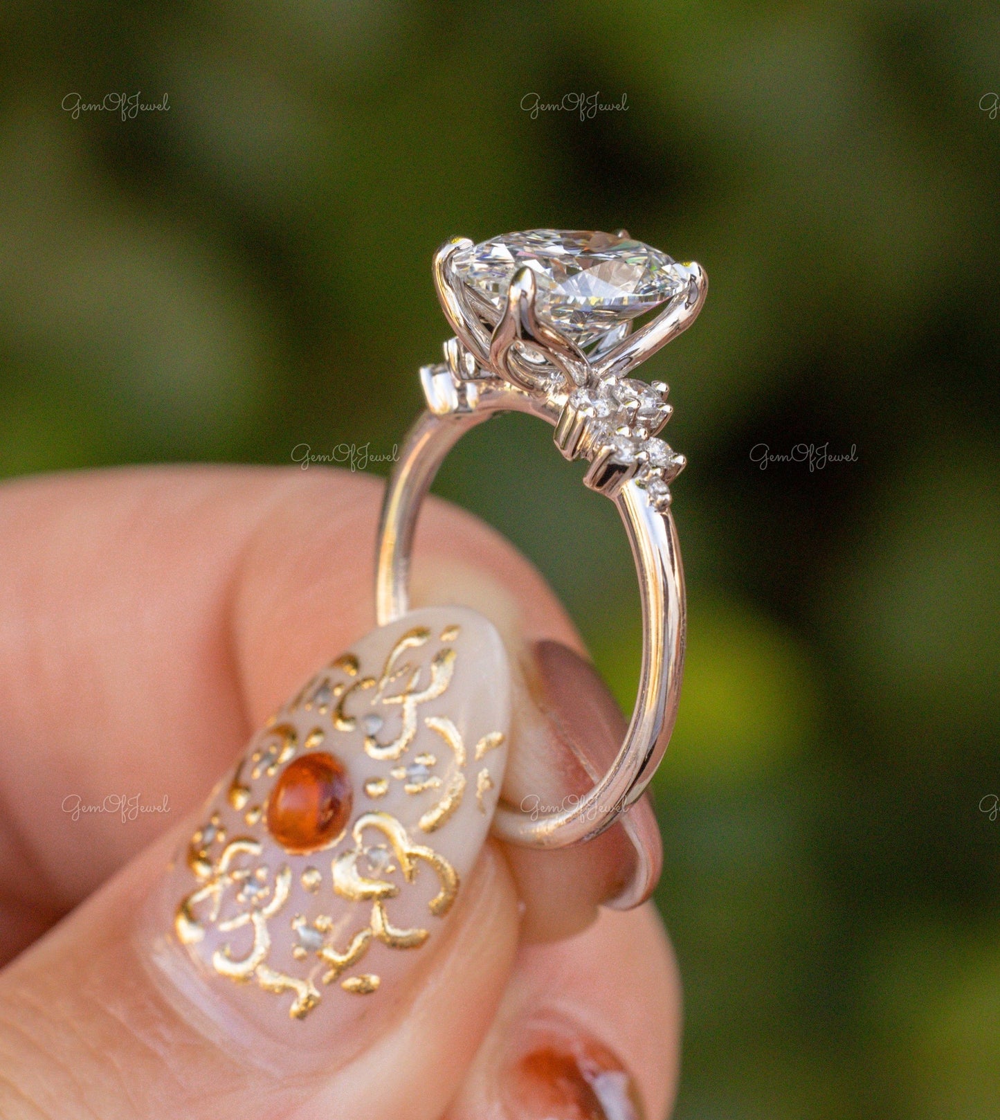 Oval Moissanite Diamond Engagement Ring 2.5 CT With Side Round Moissanite Diamond And Unique Petal Prong, Cluster Oval Ring, Oval Shape Ring