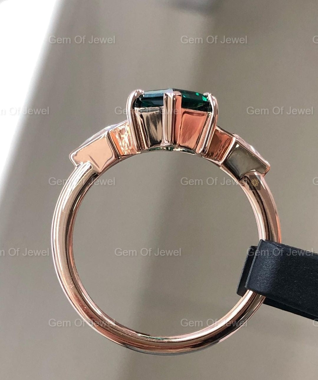 Hexagon Cut Diamond Green Diamond Three Stone Ring Lab Stone with Side Moissanite Kite Shape Diamond Gold Ring, Green Diamond Ring For Her