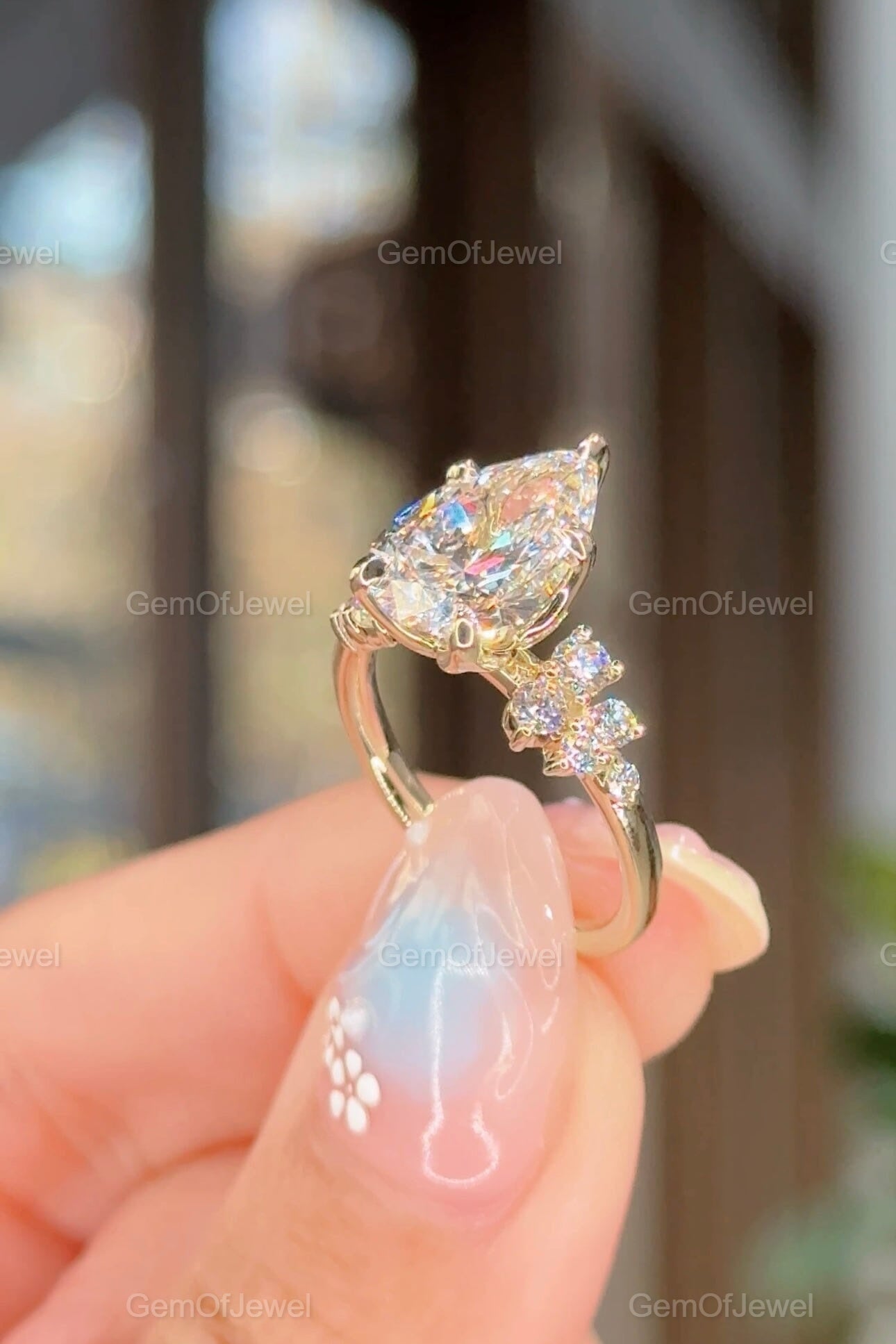 3CT Pear Diamond Moissanite Ring With Side Round Moissanite Diamond, 3CT Diamond Ring For Her, Cluster Setting Ring, 3CT Pear Diamond Ring
