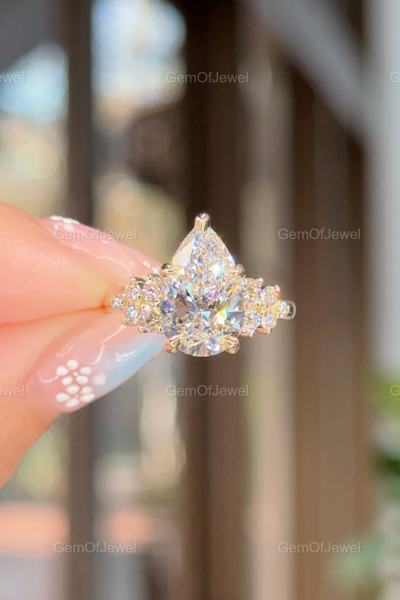 3CT Pear Diamond Moissanite Ring With Side Round Moissanite Diamond, 3CT Diamond Ring For Her, Cluster Setting Ring, 3CT Pear Diamond Ring