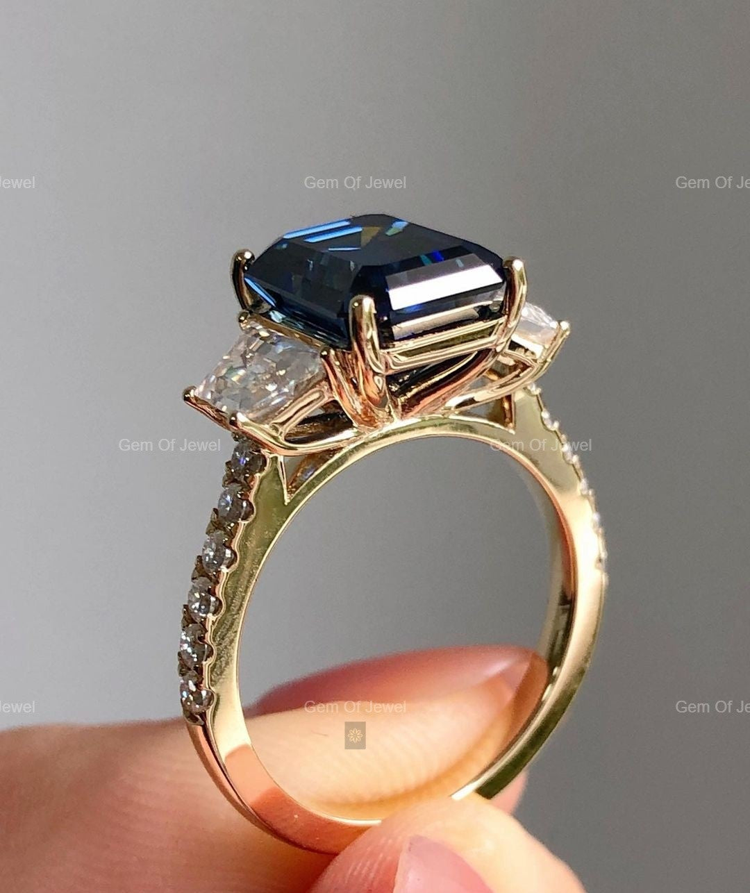 Blue Sapphire Diamond Three Stone Ring with Side Trapezoid Moissanite Diamond Ring, Dark Blue Sapphire Three Stone Diamond Ring Gift For Her