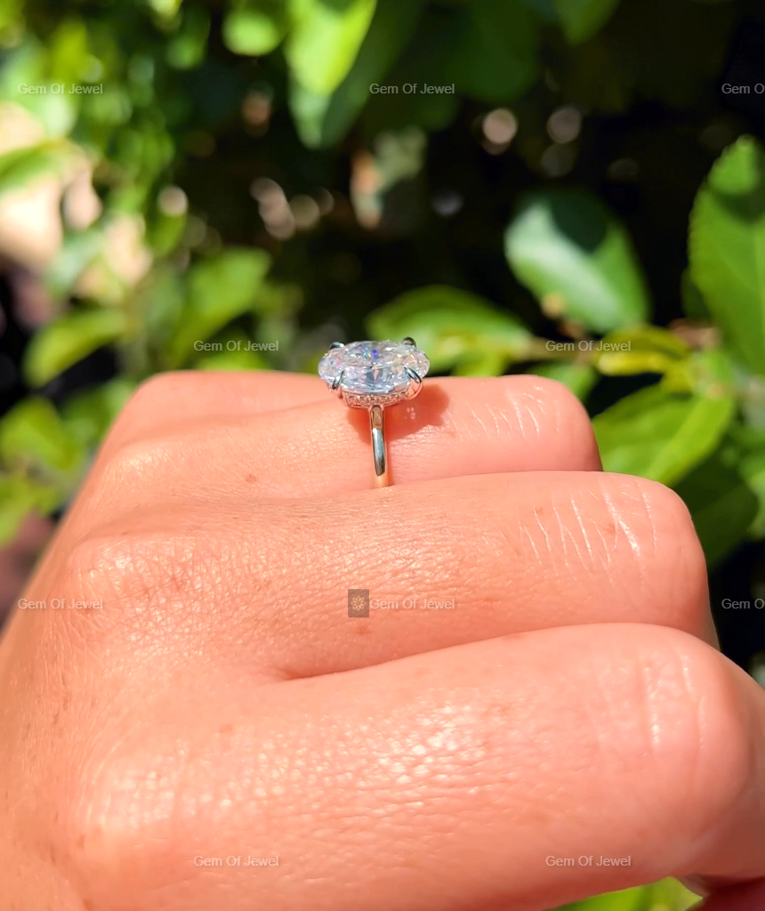 Oval Cut Moissanite Solitaire Diamond Oval Ring, Oval Diamond Ring With Halo Engagement Ring For Her, Claw Prong Set Oval Diamond Ring