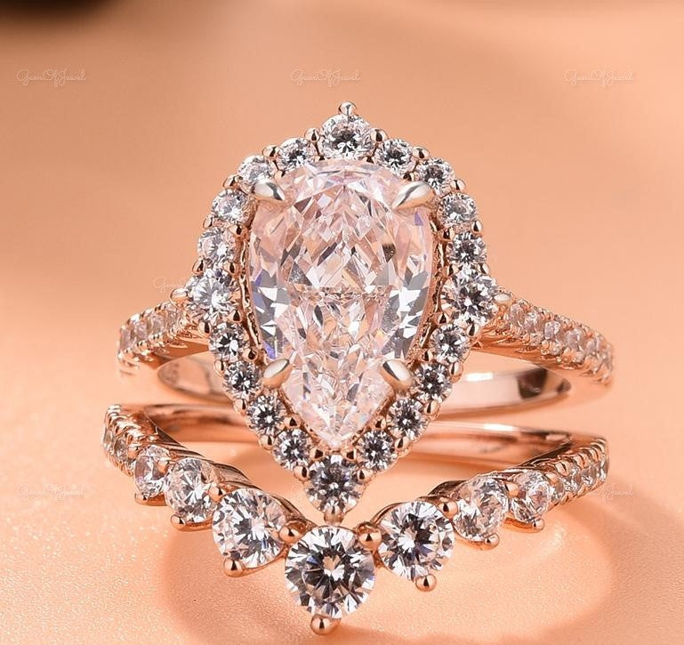 Pear Diamond 2CT Moissanite Diamond Ring With Unique Halo And Matching Round Moissanite Diamond Band, Bridal Ring Set For Her, Wedding Set