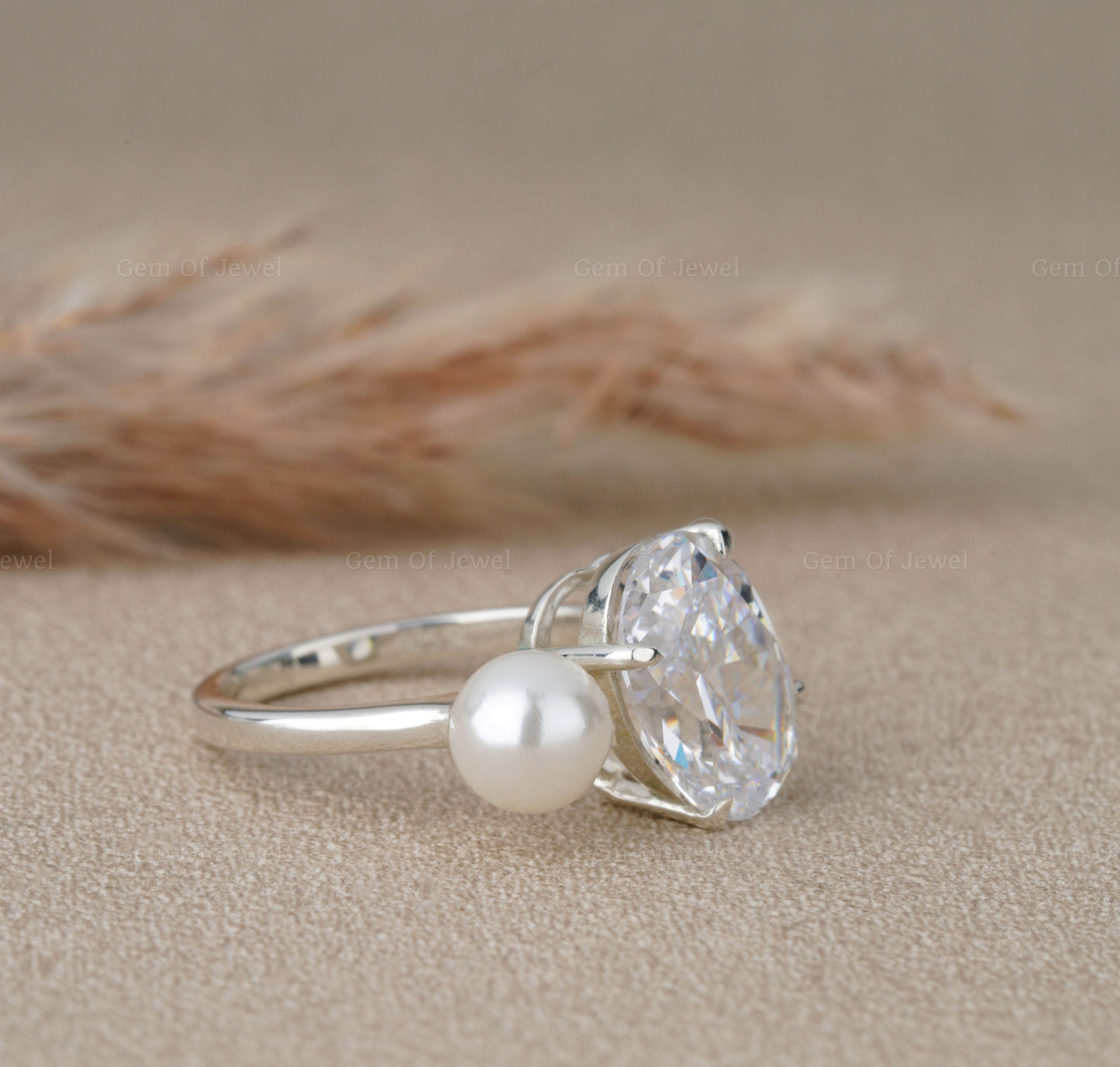 4CT Oval And Pearl Toe Et Moi Ring, Oval Moissanite Diamond Ring With Lab Pearl Two Stone Ring, Two Stone Diamond Ring, Oval Toi Et Moi Ring