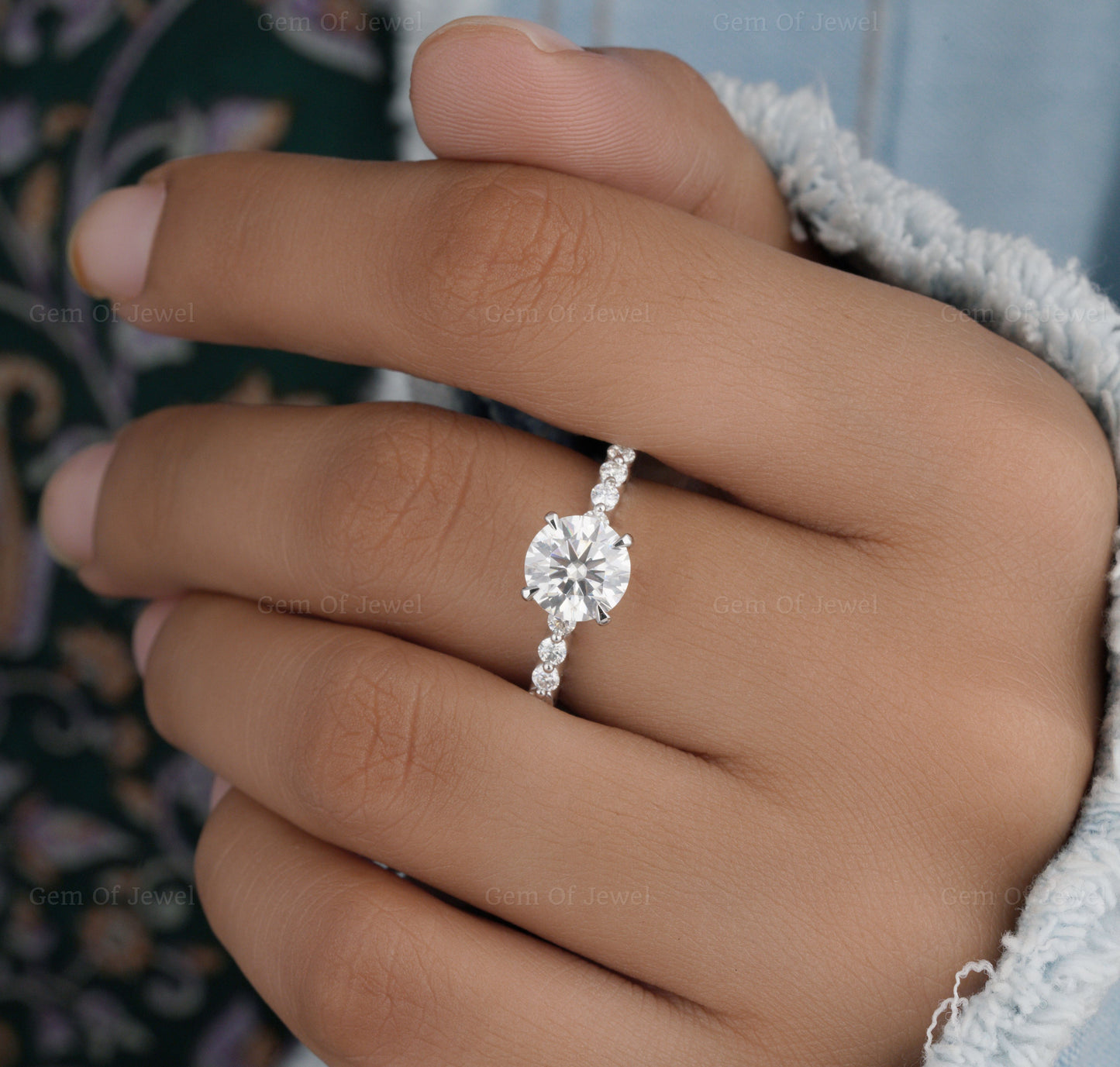 Round Moissanite Diamond Ring, Claw Prong Diamond Ring For Her, Floating Bubble Diamond Band, Round Floating Bubble Band Ring Gift For Her