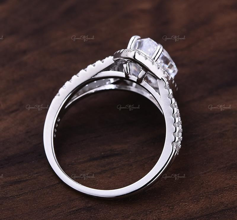 Pear Cut Moissanite Diamond 3 CT White Gold Halo And Split Shank Engagement ring Moissanite Diamond Gold Engagement Ring