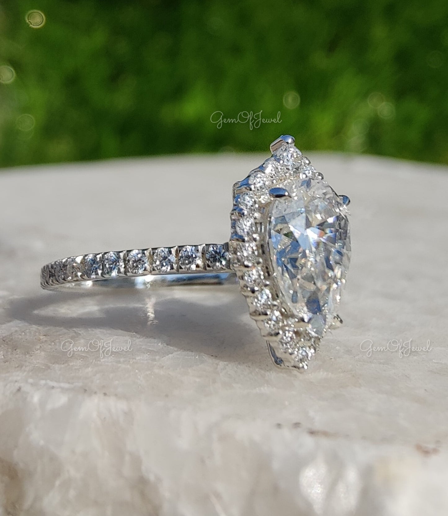 Pear Cut Moissanite Diamond Engagement Ring, 2CT Diamond With Halo Engagement Ring Moissanite Diamond Engagement Ring, Pear Diamond Ring