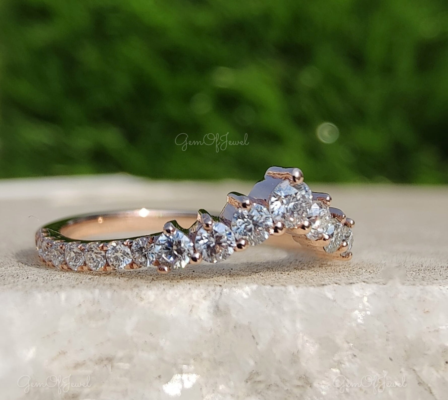 Round Diamond Chevron Band, V Shape Round Diamond Matching Wedding Band, Chevron Band, Curved Band, Wedding Band For Her, Wedding Band