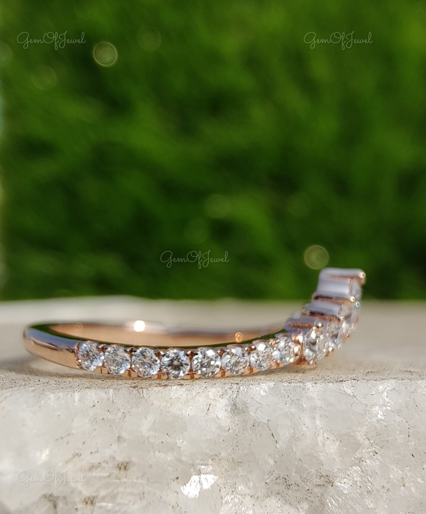 Round Diamond Chevron Band, V Shape Round Diamond Matching Wedding Band, Chevron Band, Curved Band, Wedding Band For Her, Wedding Band