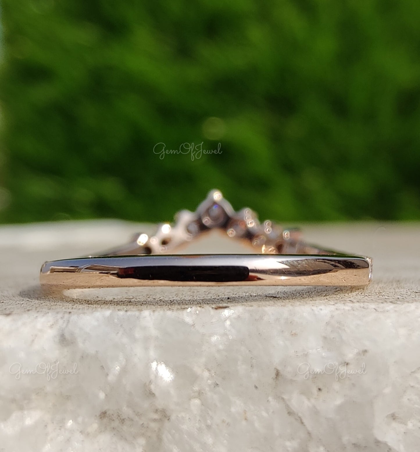 Round Diamond Chevron Band, V Shape Round Diamond Matching Wedding Band, Chevron Band, Curved Band, Wedding Band For Her, Wedding Band