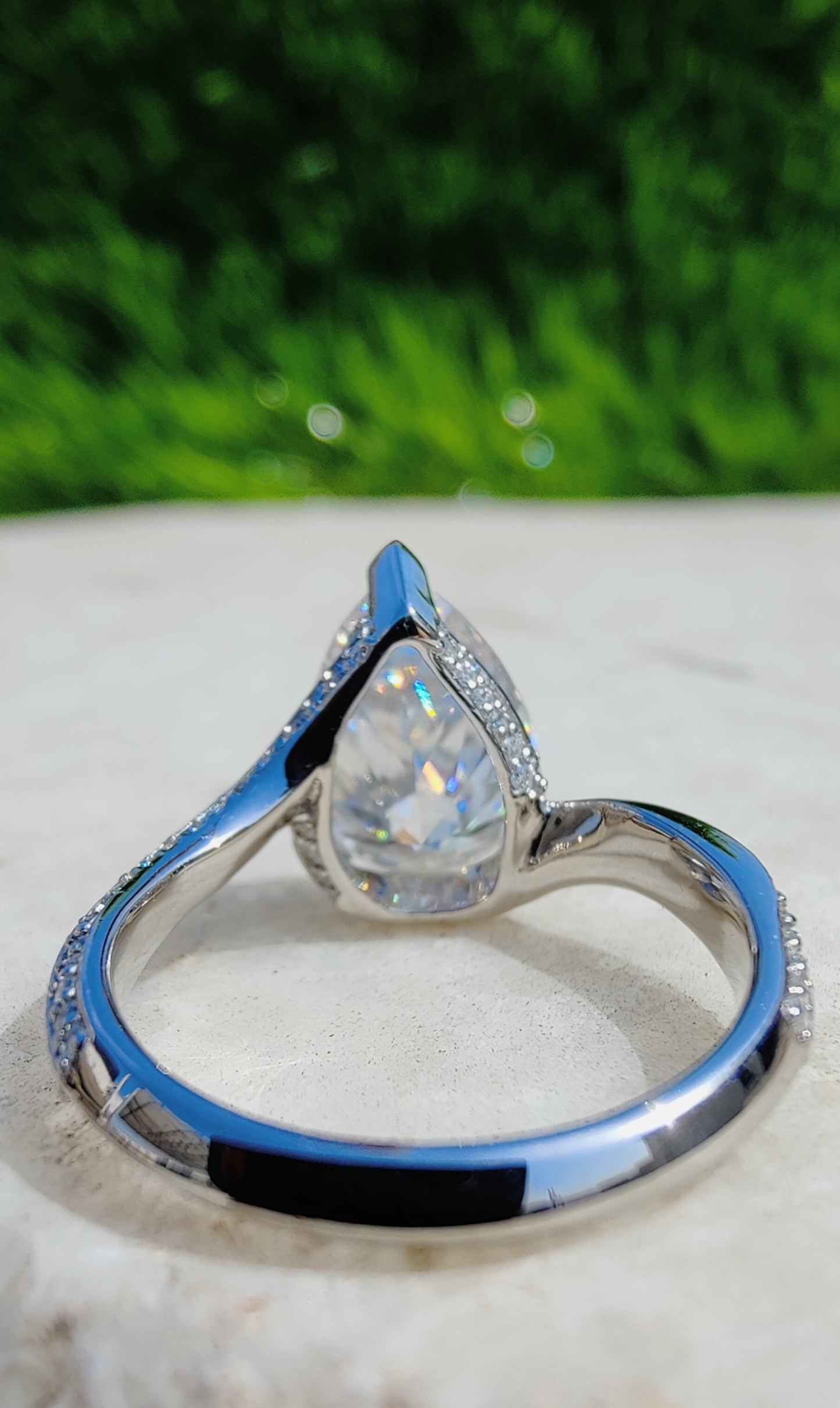 Round Moissanite And Lab Green Emerald Matching Curved Wedding Band, Round Moissanite Band Curved Diamond Band For Her, Green Diamond Band