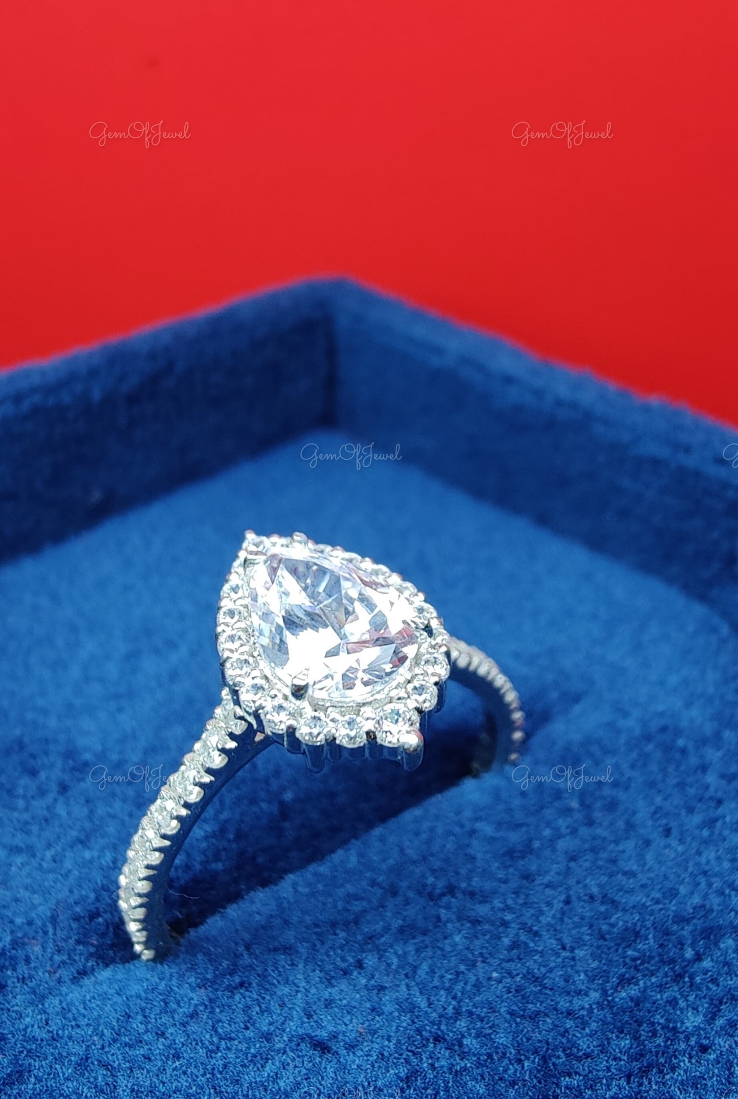 1.5CT Pear Moissanite Diamond With Round Moissanite Diamond Halo Unique Halo Diamond Ring For Her, Pear Moissanite Engagement Ring For Her