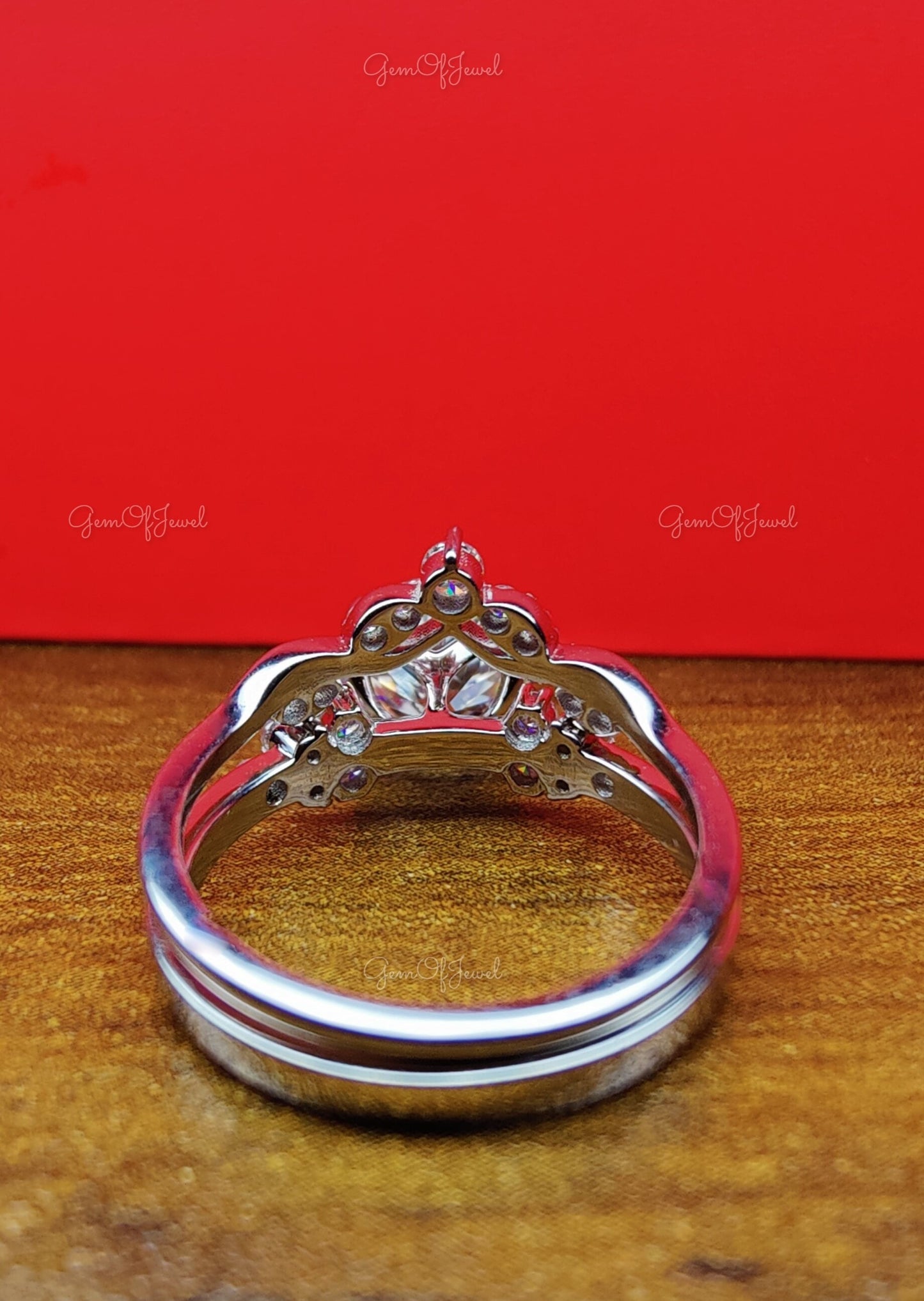 Round Diamond Moissanite Ring With Curved Diamond Band, Bridal set For Her, Round Cut Wedding Ring Bridal Set, Diamond Bridal Matching Set
