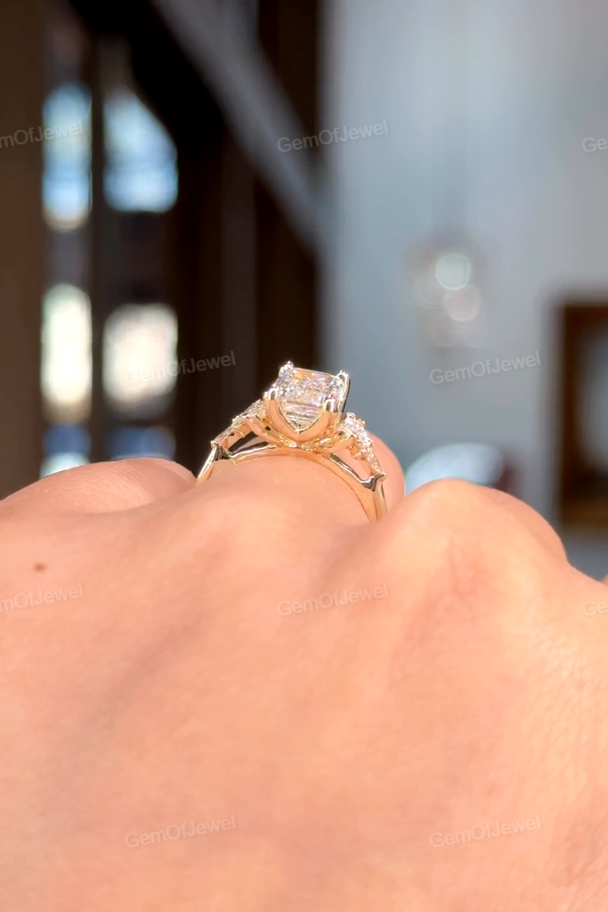 Emerald Cut Moissanite Ring with Marquise & Round Side Stones, Floral Flower Design, Elegant Bridal Jewelry, 2.5CT Emerald Diamond Ring Gift