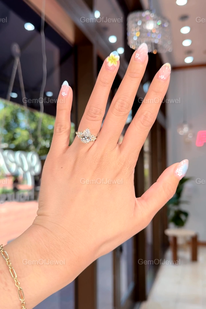 3CT Pear Diamond Moissanite Ring With Side Round Moissanite Diamond, 3CT Diamond Ring For Her, Cluster Setting Ring, 3CT Pear Diamond Ring