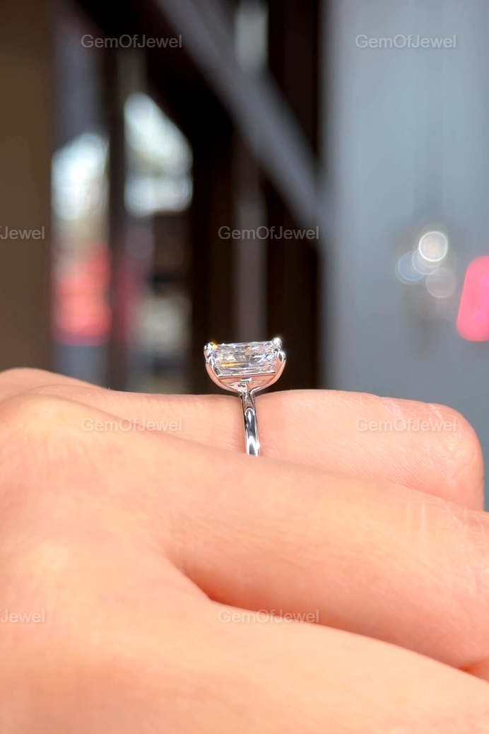 Radiant Diamond Moissanite 2CT Solitaire Engagement Ring, Radiant Diamond Ring, Radiant Cut Moissanite Diamond Solitaire Ring, Radiant Ring