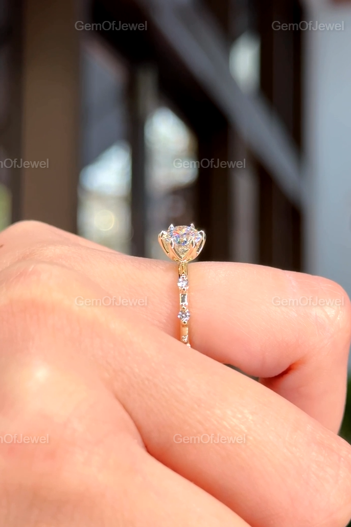 Round Diamond Moissanite Vintage Ring With Lotus Prong Of Round Moissanite Diamond And Bubble Design Band, Round Moissanite Vintage Ring