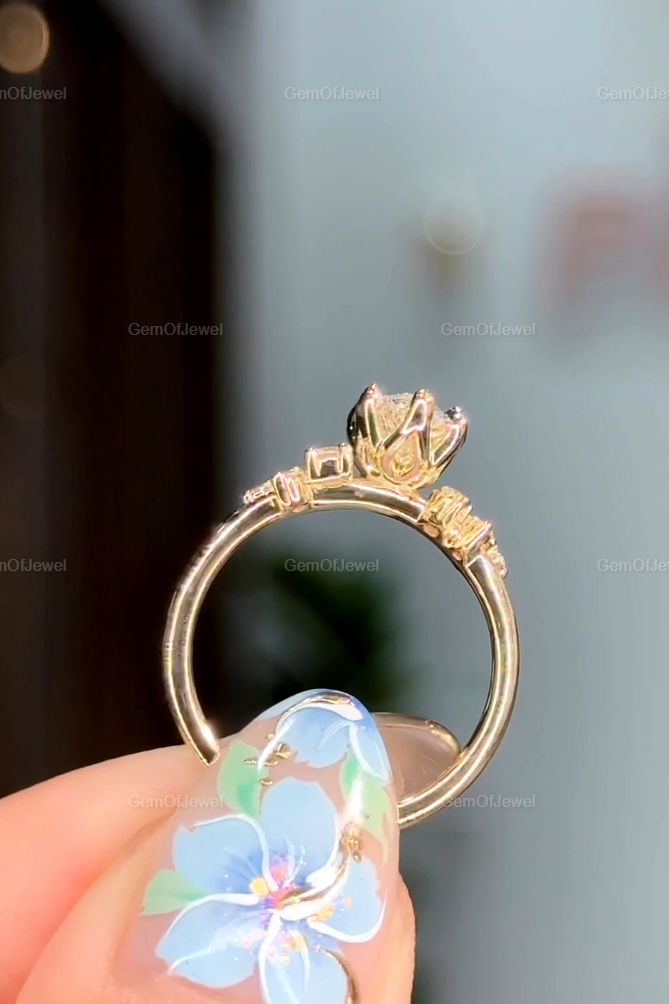1CT Marquise Diamond Moissanite Ring With Side Round Moissanite Diamond, 1CT Diamond Ring For Her, Cluster Setting Ring, 1CT Marquise Ring