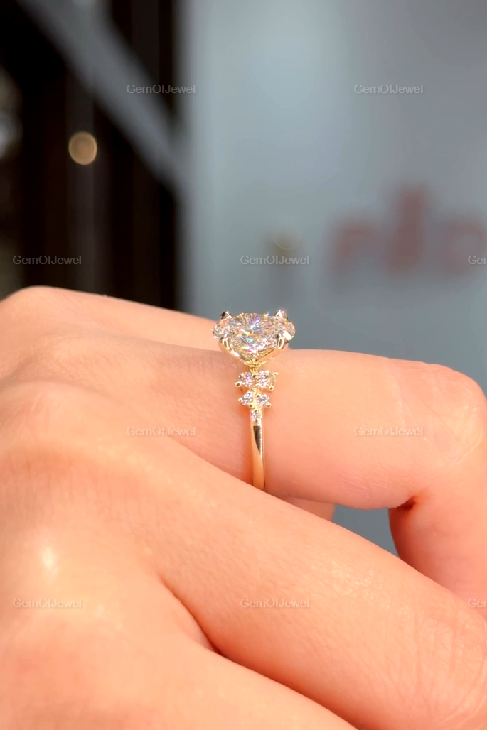 1.50 CT Oval Diamond Moissanite Ring With Side Round Moissanite Diamond, 2CT Diamond Ring For Her, Cluster Setting Ring, 1.5CT Oval Ring