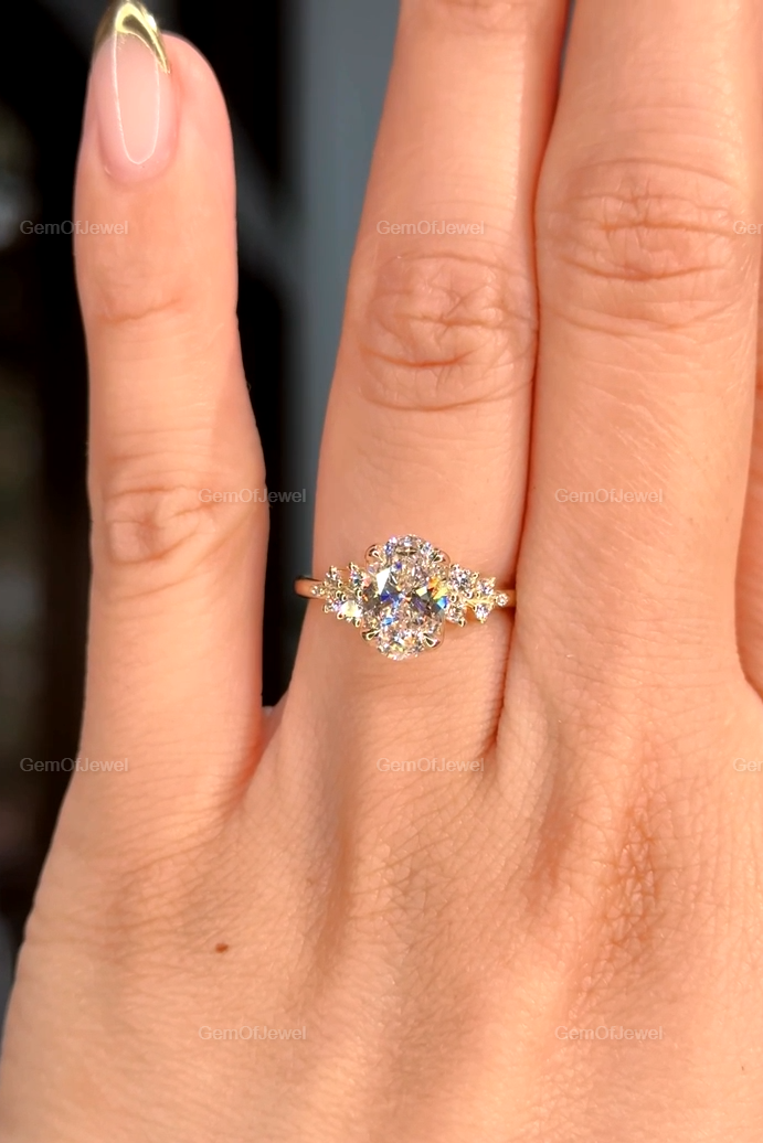 1.50 CT Oval Diamond Moissanite Ring With Side Round Moissanite Diamond, 2CT Diamond Ring For Her, Cluster Setting Ring, 1.5CT Oval Ring