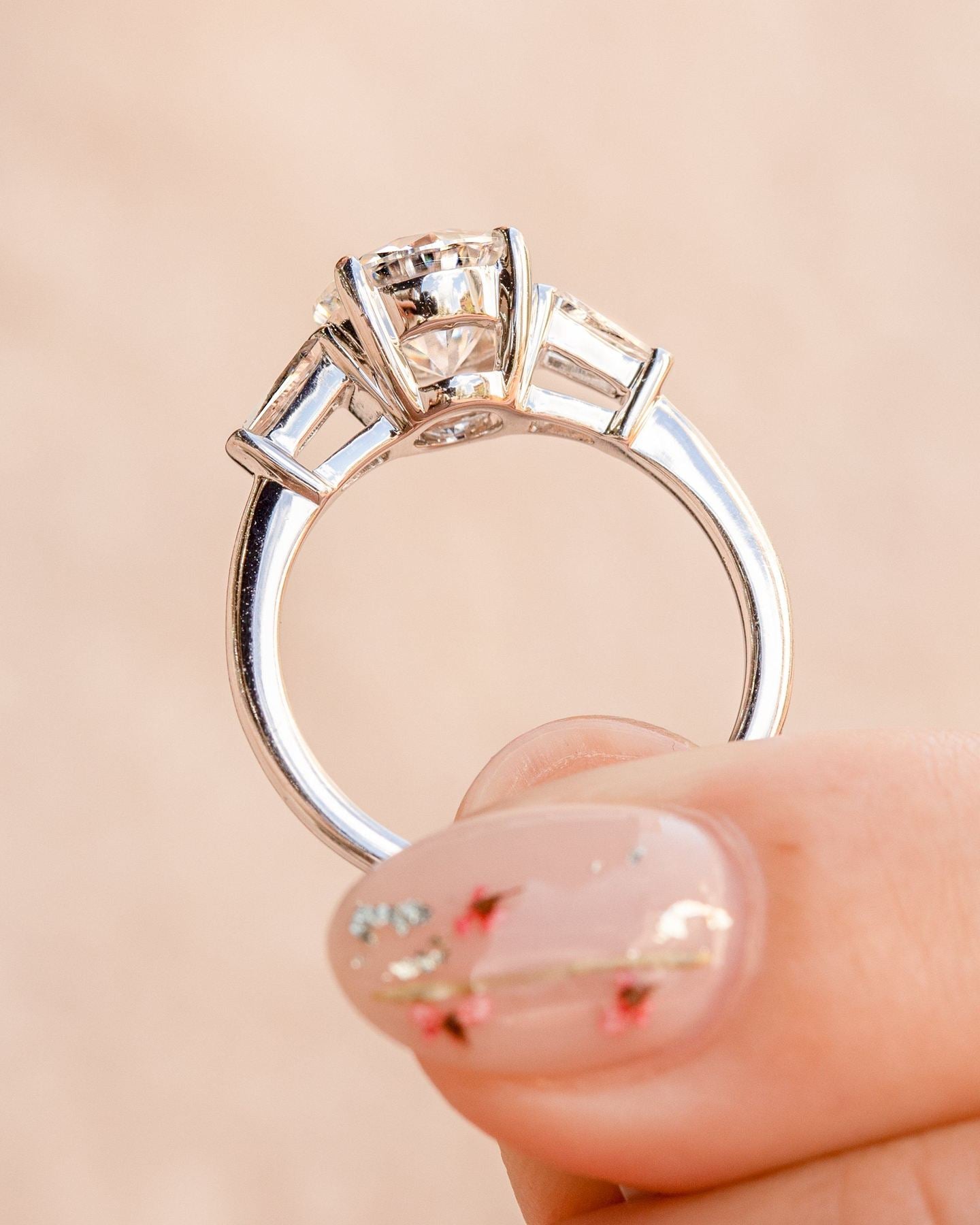 1CT Moissanite Round Cut Three Stone Ring Moissanite Engagement Ring, Round And Tapered Baguette Moissanite Three Stone Engagement Ring