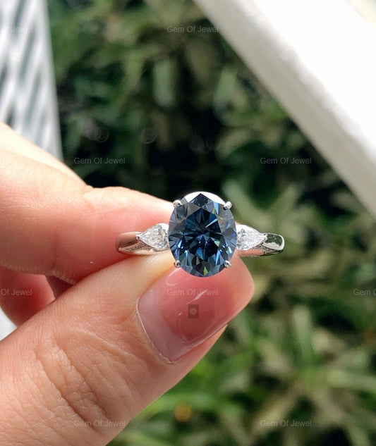 Oval Blue Moissanite Diamond Ring, Blue Moissanite Diamond Oval Cut Three Stone Ring, Blue Moissanite Three Stone Oval Diamond Ring Gift