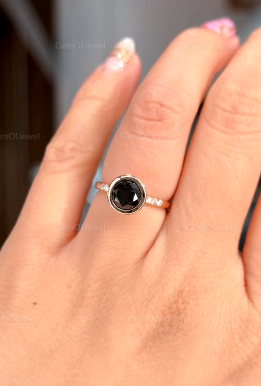 Black Moissanite Ring, Bezel Set Wedding Ring, Solitaire Round Cut Moissanite Engagement Ring, 1CT Black Round Diamond Ring, Gifts For Women