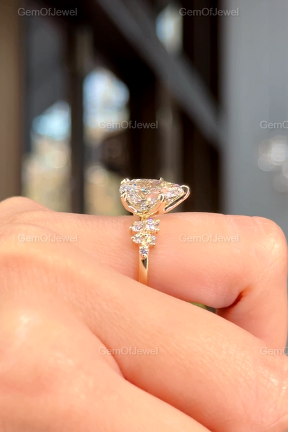 3CT Pear Diamond Moissanite Ring With Side Round Moissanite Diamond, 3CT Diamond Ring For Her, Cluster Setting Ring, 3CT Pear Diamond Ring