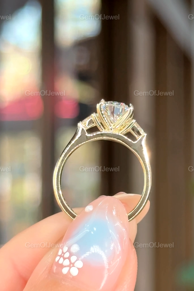 Pear Shape Moissanite Diamond Ring, 3CT Pear Three Stone Engagement Ring With Side Pear Cut Moissanite Ring, Anniversary Ring, Pear Cut Ring