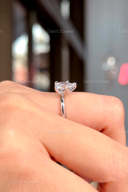 Pear Moissanite Diamond Tulip Prong Engagement Ring, Petal Prong 1CT Pear Solitaire Moissanite Ring For Her, Pear Moissanite Diamond Ring