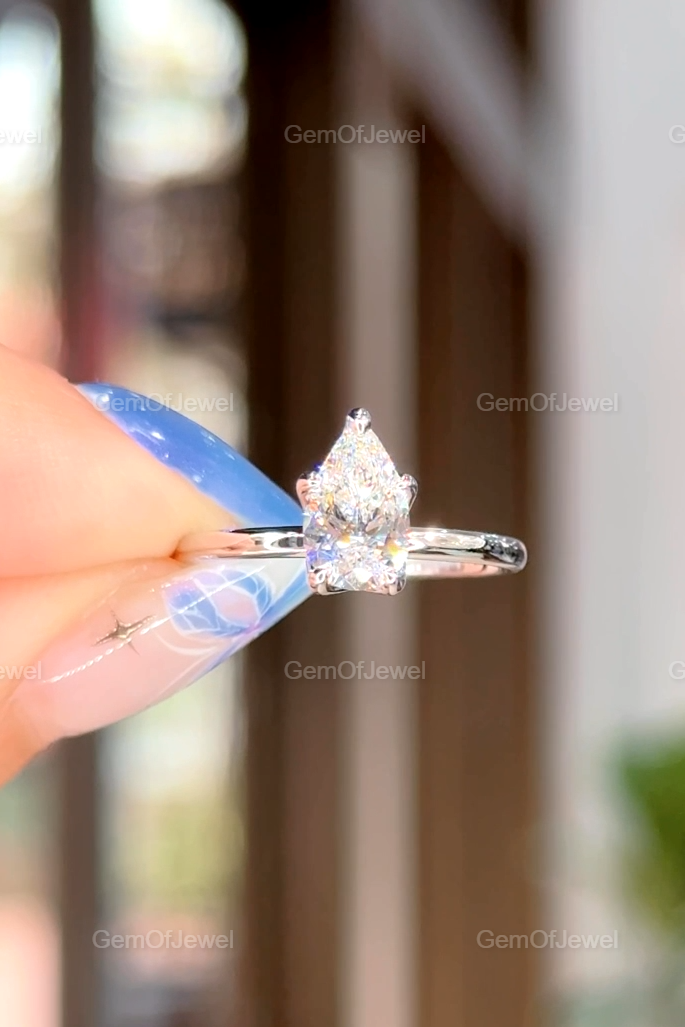 Pear Moissanite Diamond Tulip Prong Engagement Ring, Petal Prong 1CT Pear Solitaire Moissanite Ring For Her, Pear Moissanite Diamond Ring