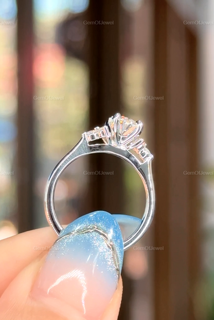 Oval Moissanite Diamond Ring, 14k Solid Gold Moissanite Ring, Cluster Setting with Side Round Moissanite Diamond Ring for Her, 1CT Oval Ring